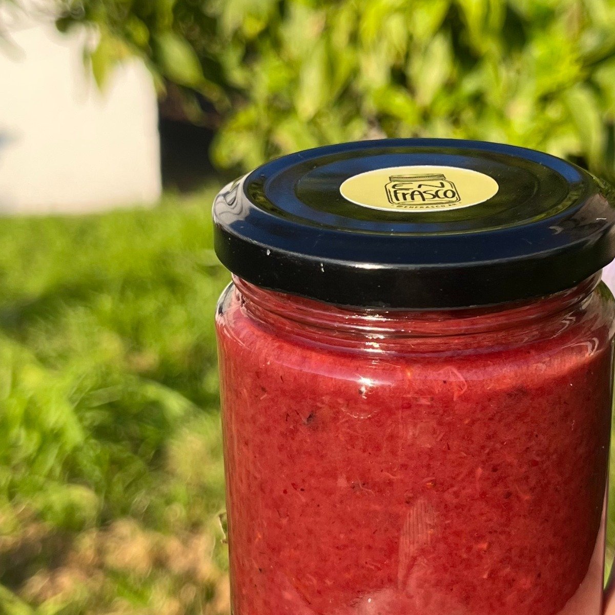 Untable de frutilla, arándanos y chia